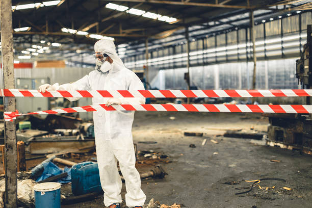 Professional Hoarding Cleanup technician working in Issue, MD